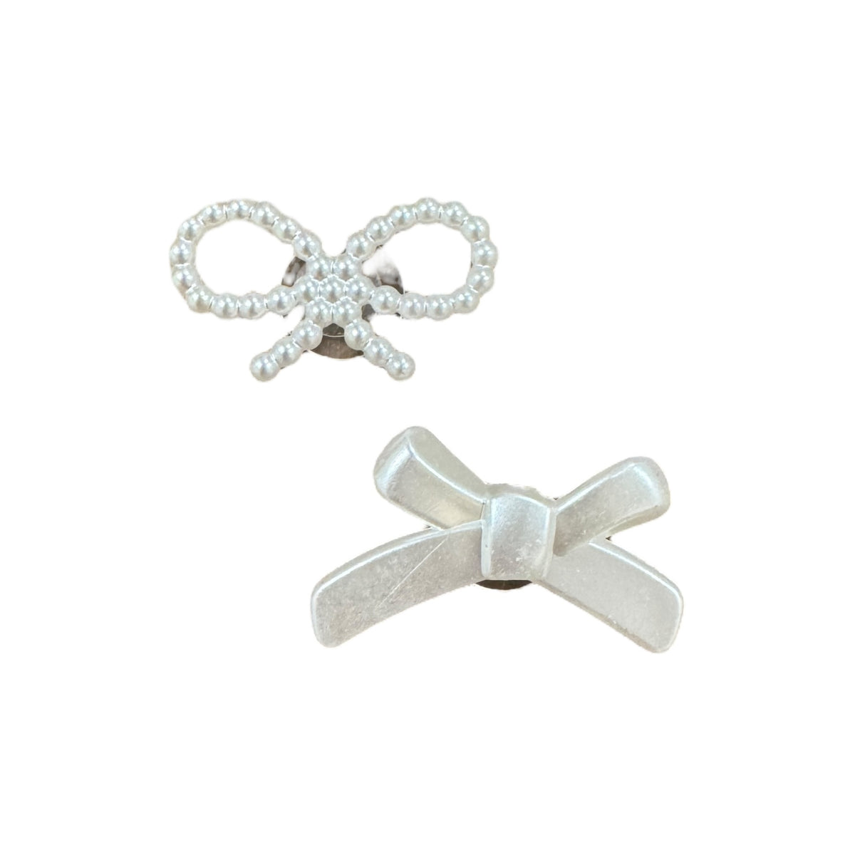 White Bow Shoe Charm - Bee Bee Designs