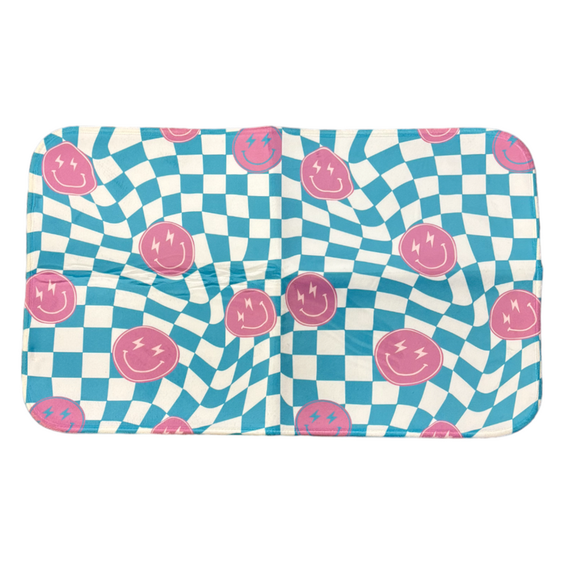 Smiley Checkers Mat