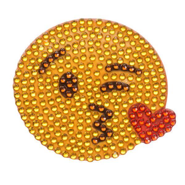 Kissing Emoji StickerBean