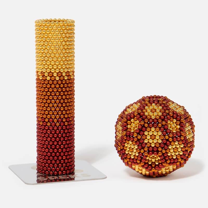 Gradient Speks - Bee Bee Designs